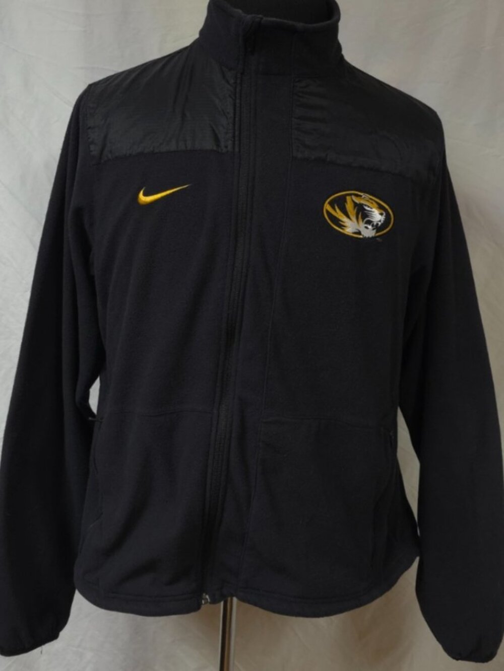 Nike Missouri Tigers Mizzou NCAA Large Black Full Zip Therma Fit Fleece Jacket